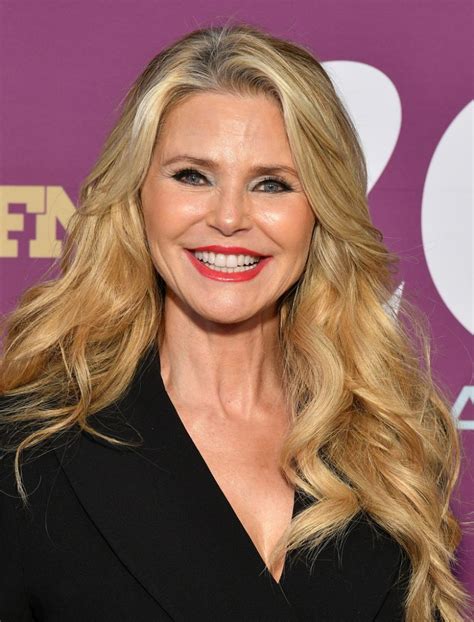 Christy brinkley - Feb 7, 2017 · Myrna M. Suarez, WireImage. 2020: Christie Brinkley, seen here at a Feb. 3 a screening of National Geographic's documentary "The Cave," celebrated her 66th birthday with an Instagram post about ... 